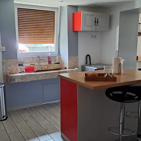 Lyaz Hébergement de vacances *